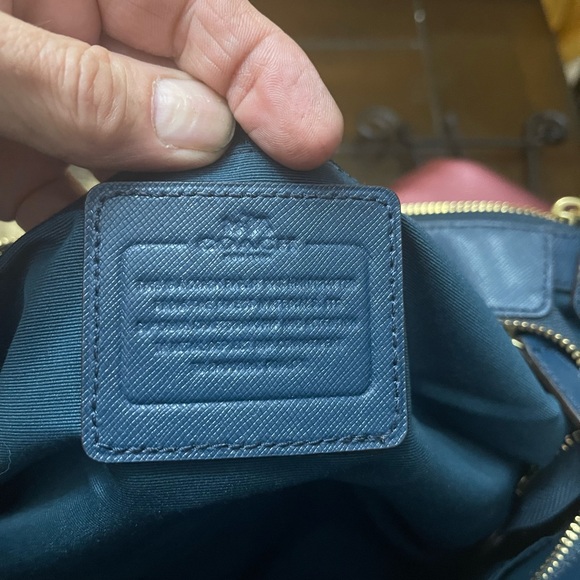 Coach shoulder Bag - Picture 12 of 12